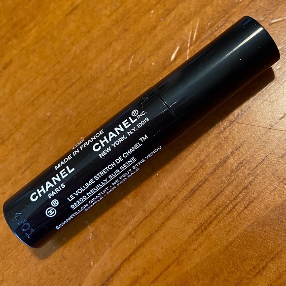 🎉HP🎉 CHANEL Le Volume Stretch De CHANEL Mascara - Picture 5 of 11